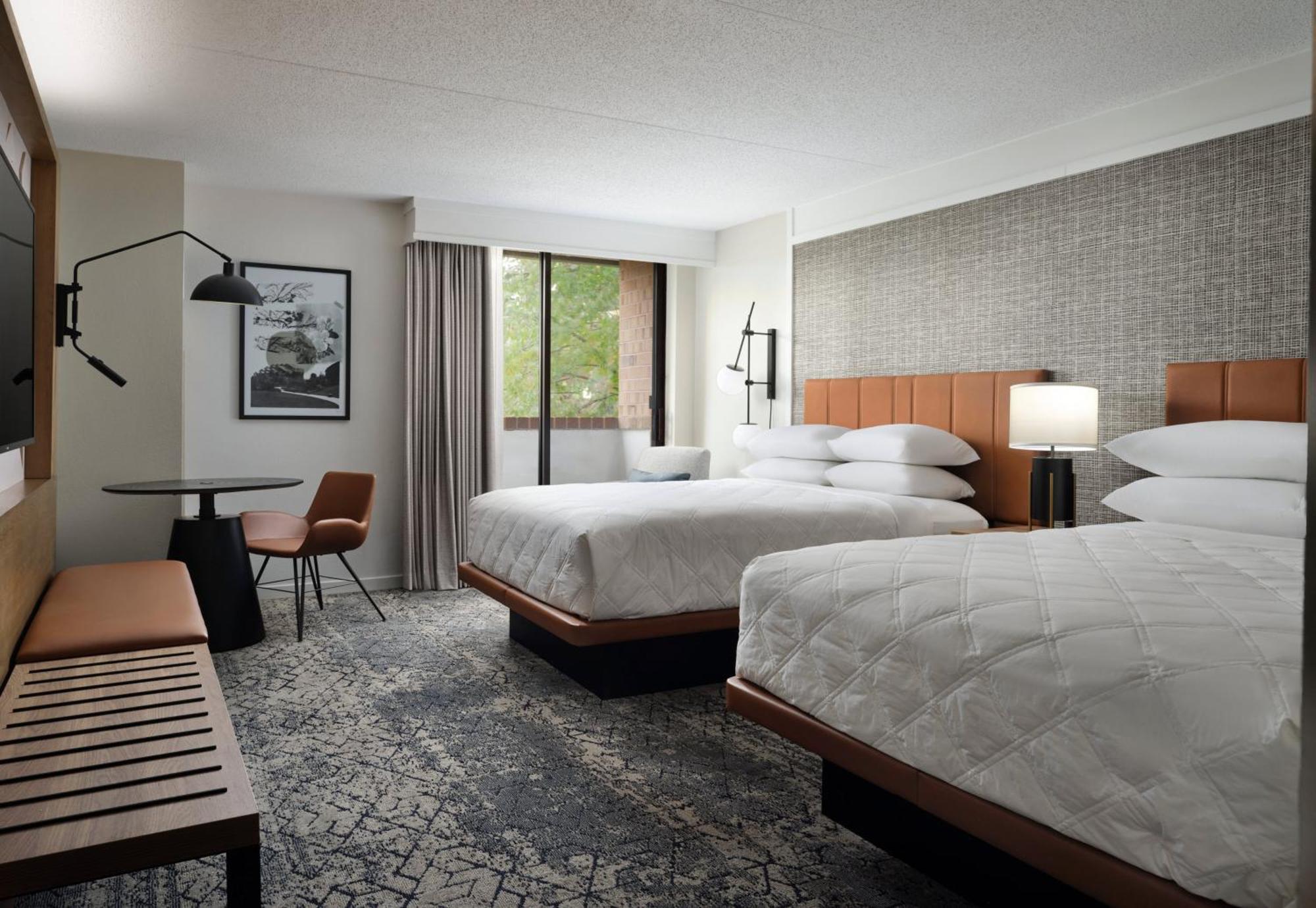Sheraton Grand Rapids Airport Hotel Cascade Екстериор снимка